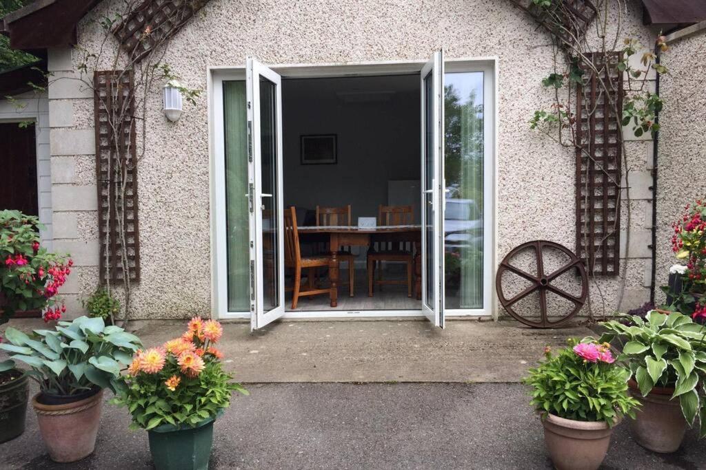Apartamento Mews With Garden Views Carlow Exterior foto